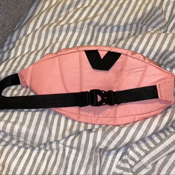 Adidas original utility crossbody waist Fanny pack - Picture 4 of 6